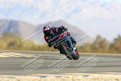 media/Jan-09-2022-SoCal Trackdays (Sun) [[2b1fec8404]]/Turn 14 (10am)/